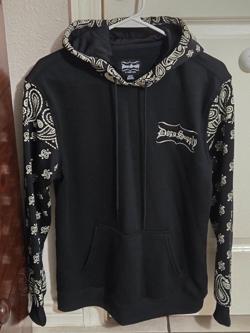 Dogg Supply by Snoop Dogg Paisley Bandana Pullover Hoodie S